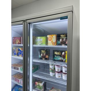 UNIFROST ARMARIO EXPOSITOR BAJA TEMPERATURA  2 PUERTAS BAJO PERFIL
