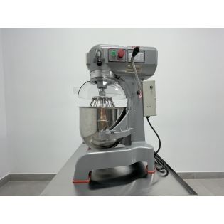 BANKS AMASADORA PLAN. 20 Li. 750 W
