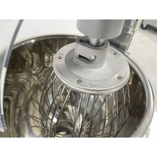 BANKS AMASADORA PLAN. 20 Li. 750 W
