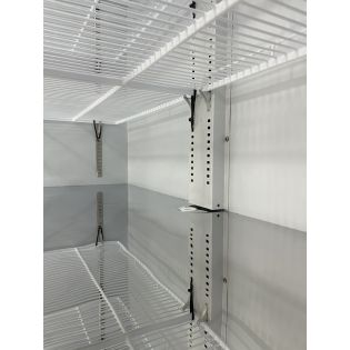 UNIFROST ARMARIO EXPOSITOR REFRIGERADO 3 PUERTAS BAJO PERFIL
