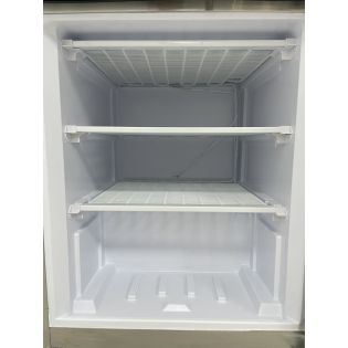 UNIFROST - CONGELADOR BAJO ENCIMERA 130 L. 
