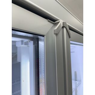 UNIFROST ARMARIO EXPOSITOR REFRIGERADO 2 PUERTAS BAJO PERFIL
