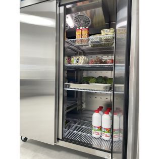UNIFROST ARMARIO REFRI.  1300  LITROS inox
