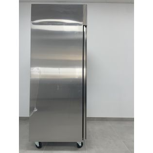 UNIFROST ARMARIO REFRI.  670  LITROS inox
