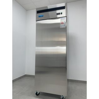 UNIFROST ARMARIO REFRI.  670  LITROS inox
