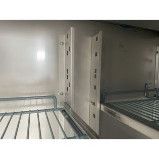 UNIFROST MESA 600 REFRI 2 PUERTAS CON PETO
