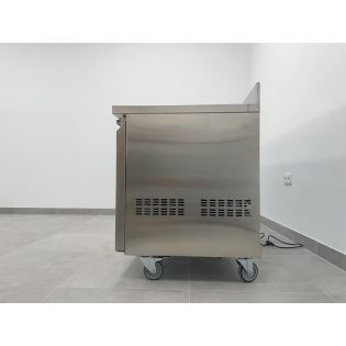 UNIFROST MESA 700 REFRI 2 PUERTAS CON PETO
